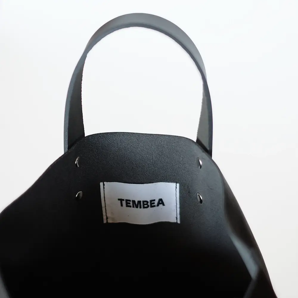 TEMBEA テンベア シュリンクレザー 牛革 トートバッグ スモール 黒 DELIVERY TOTE SMALL SHRINK LEATHER｜TEMBEA｜インテリア雑貨の